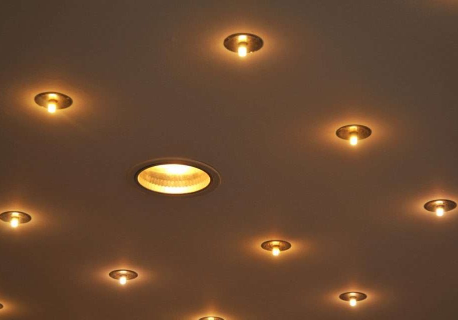 recessed lamps in a ceiling
